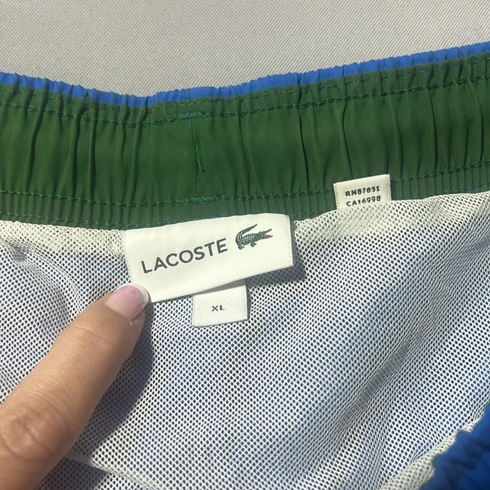 Lacoste shorts men’s XL